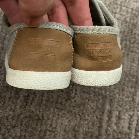Tom’s coated canvas 5t shoes - Picture 3 of 5